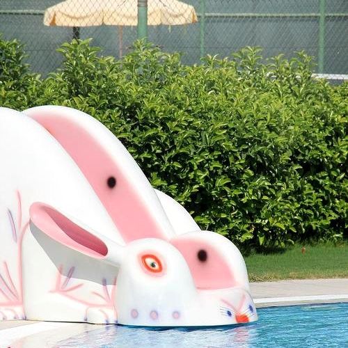 Easy Installation Water Play Fountain and Interactive Pool for All Ages Water Entertainment